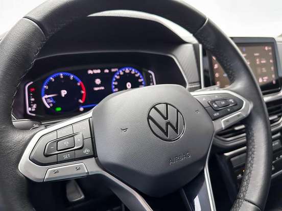 VOLKSWAGEN-T-CROSS-2024