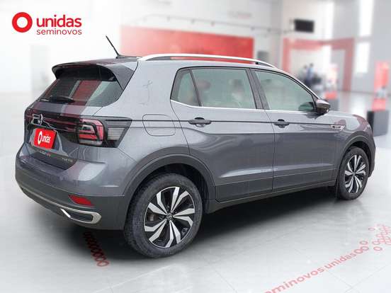 VOLKSWAGEN-T-CROSS-2024