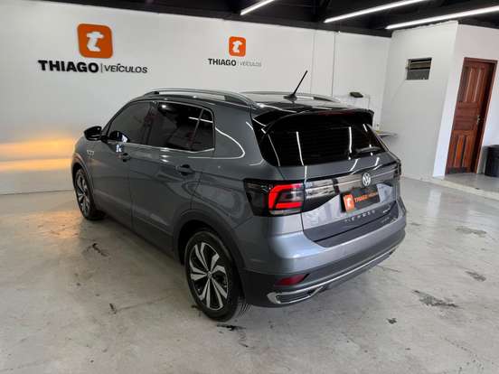VOLKSWAGEN-T-CROSS-1.4 250 TSI TOTAL FLEX HIGHLINE AUTOMÁTICO VOLKSWAGEN-T-CROSS-2021