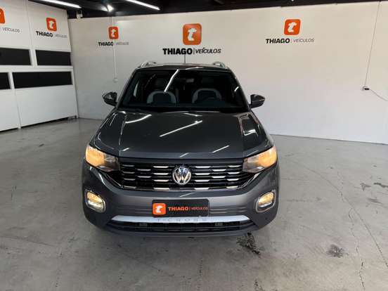 VOLKSWAGEN-T-CROSS-2021