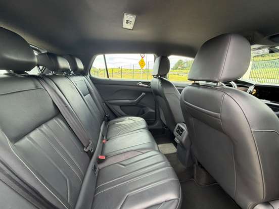 VOLKSWAGEN-T-CROSS-1.4 250 TSI TOTAL FLEX HIGHLINE AUTOMÁTICO VOLKSWAGEN-T-CROSS-2024