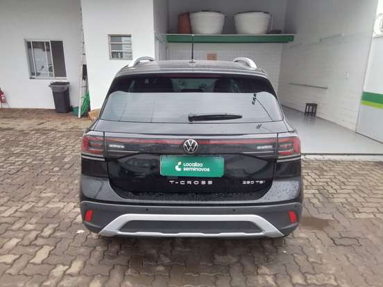 VOLKSWAGEN-T-CROSS-2025