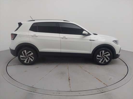 VOLKSWAGEN-T-CROSS-1.4 250 TSI TOTAL FLEX HIGHLINE AUTOMÁTICO VOLKSWAGEN-T-CROSS-2024
