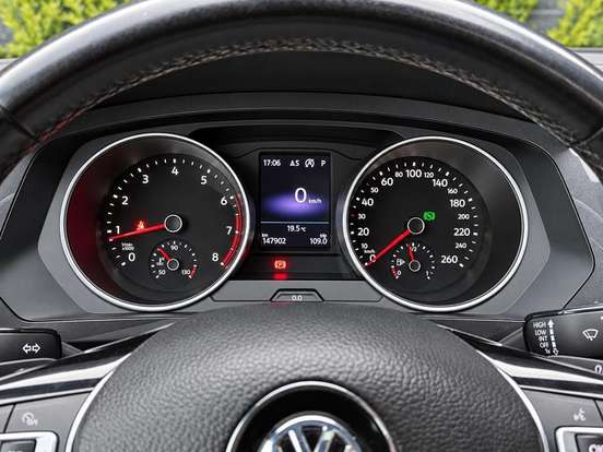 VOLKSWAGEN-TIGUAN-1.4 250 TSI TOTAL FLEX ALLSPACE COMFORTLINE TIPTRONIC VOLKSWAGEN-TIGUAN-2019