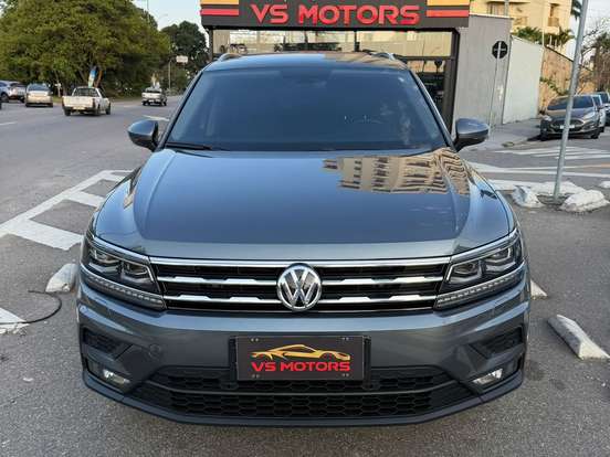 VOLKSWAGEN-TIGUAN-2019