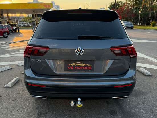 VOLKSWAGEN-TIGUAN-2019