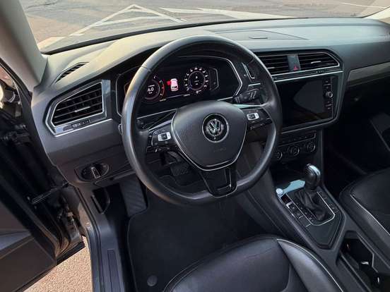 VOLKSWAGEN-TIGUAN-1.4 250 TSI TOTAL FLEX ALLSPACE TIPTRONIC VOLKSWAGEN-TIGUAN-2019