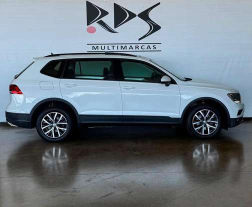 VOLKSWAGEN-TIGUAN-2018