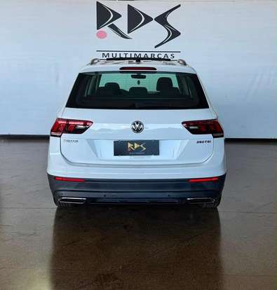 VOLKSWAGEN-TIGUAN-2018