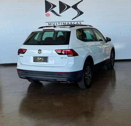 VOLKSWAGEN-TIGUAN-2018