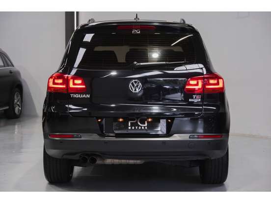 VOLKSWAGEN-TIGUAN-1.4 TSI 16V TURBO GASOLINA 4P DSG VOLKSWAGEN-TIGUAN-2017