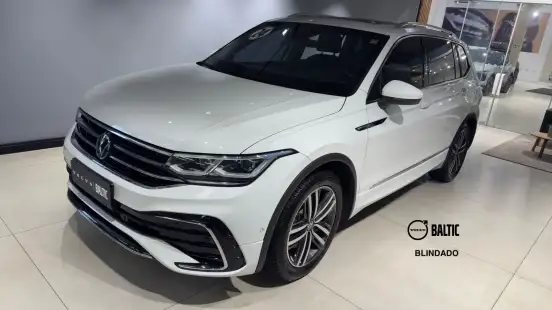 VOLKSWAGEN-TIGUAN-2.0 300 TSI GASOLINA ALLSPACE R-LINE AUTOMÁTICO VOLKSWAGEN-TIGUAN-2024