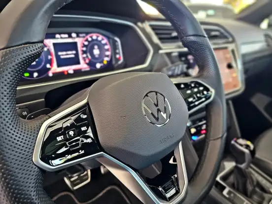 VOLKSWAGEN-TIGUAN-2024