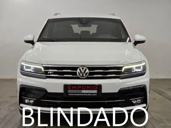 VOLKSWAGEN-TIGUAN-2018