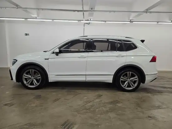 VOLKSWAGEN-TIGUAN-2.0 350 TSI GASOLINA ALLSPACE R-LINE 4MOTION DSG VOLKSWAGEN-TIGUAN-2018