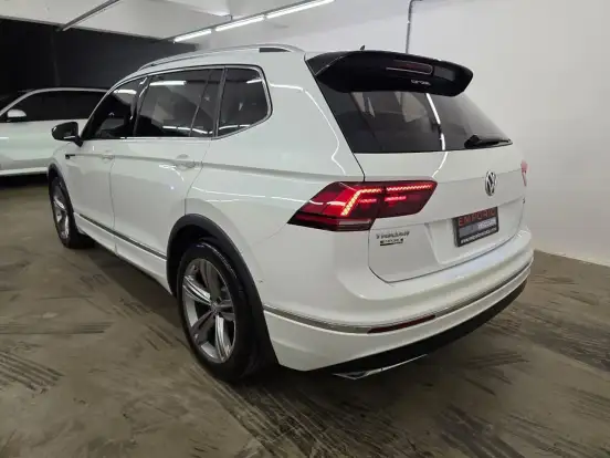 VOLKSWAGEN-TIGUAN-2.0 350 TSI GASOLINA ALLSPACE R-LINE 4MOTION DSG VOLKSWAGEN-TIGUAN-2018