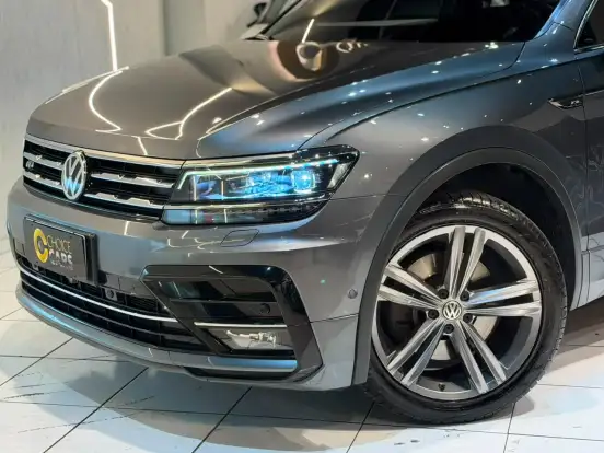 VOLKSWAGEN-TIGUAN-2019