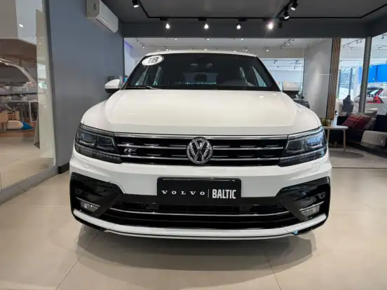 VOLKSWAGEN-TIGUAN-2018