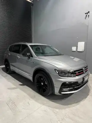 VOLKSWAGEN-TIGUAN-2020