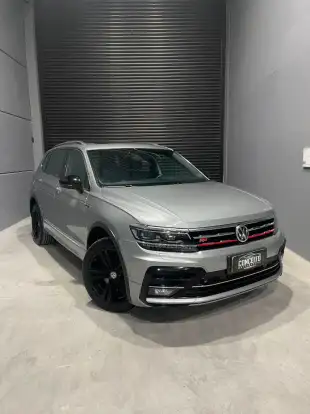 VOLKSWAGEN-TIGUAN-2020