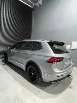 VOLKSWAGEN-TIGUAN-2020
