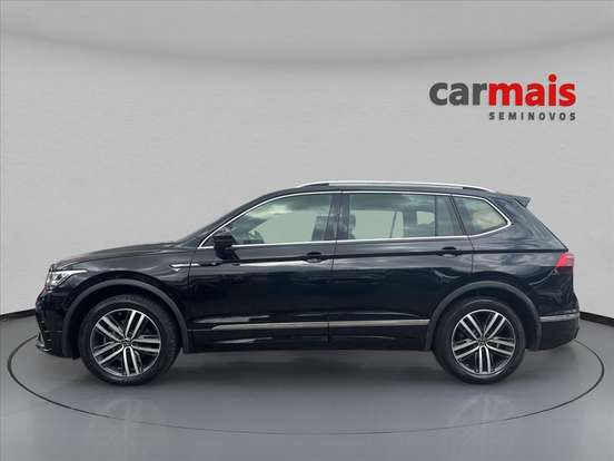VOLKSWAGEN-TIGUAN-2024