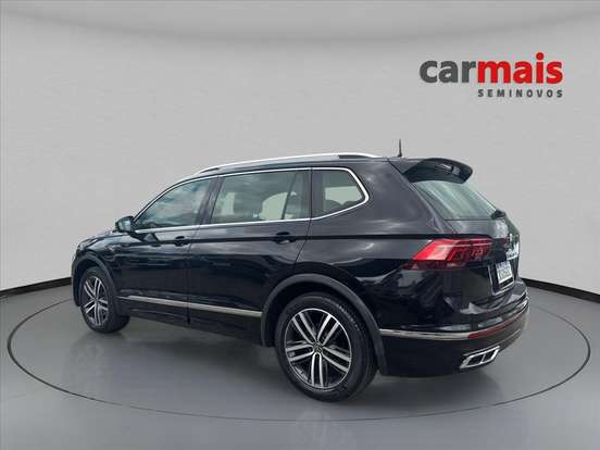 VOLKSWAGEN-TIGUAN-2024