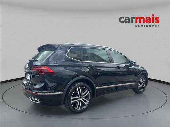 VOLKSWAGEN-TIGUAN-2.0 300 TSI GASOLINA ALLSPACE R-LINE AUTOMÁTICO VOLKSWAGEN-TIGUAN-2024
