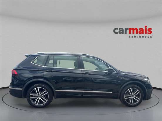 VOLKSWAGEN-TIGUAN-2024