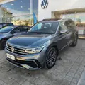 VOLKSWAGEN TIGUAN 2.0 300 TSI GASOLINA ALLSPACE R-LINE AUTOMÁTICO VOLKSWAGEN TIGUAN 2.0 300 TSI GASOLINA ALLSPACE R-LINE AUTOMÁTICO