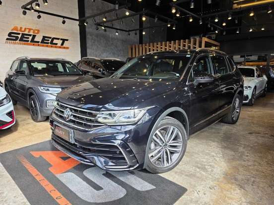 VOLKSWAGEN-TIGUAN-2023