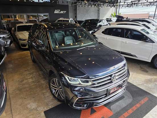 VOLKSWAGEN-TIGUAN-2023