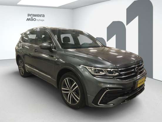 VOLKSWAGEN-TIGUAN-2023