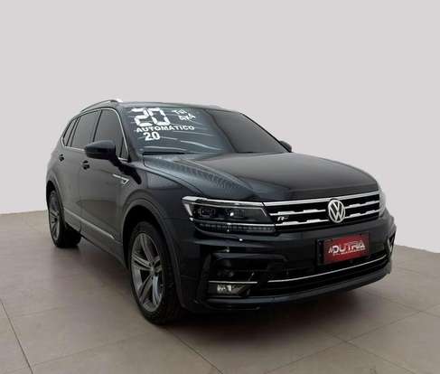 VOLKSWAGEN-TIGUAN-2019