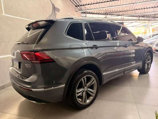 VOLKSWAGEN-TIGUAN-2.0 350 TSI GASOLINA ALLSPACE R-LINE 4MOTION DSG VOLKSWAGEN-TIGUAN-2018