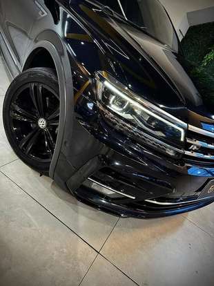 VOLKSWAGEN-TIGUAN-2019