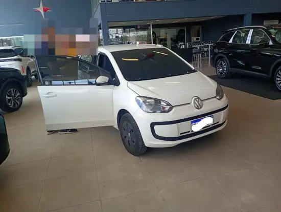 VOLKSWAGEN-UP-2016