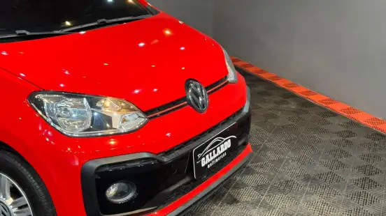 VOLKSWAGEN-UP-2019