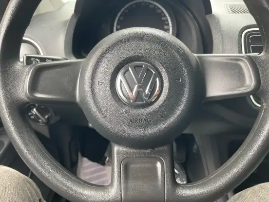 VOLKSWAGEN-UP-1.0 MPI TAKE UP 12V FLEX 2P MANUAL VOLKSWAGEN-UP-2014