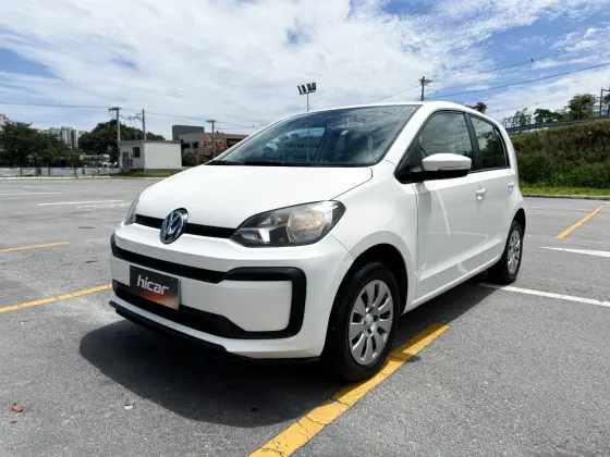 VOLKSWAGEN UP 1.0 MPI TOTAL FLEX 4P MANUAL