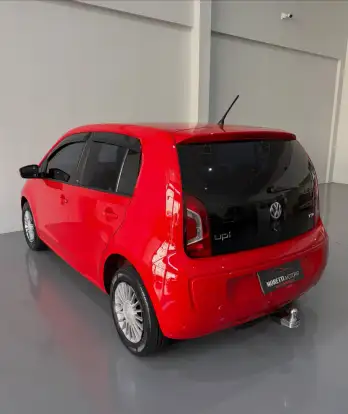 VOLKSWAGEN-UP-2015