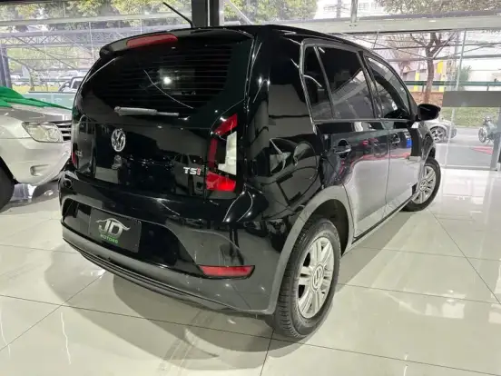 VOLKSWAGEN-UP-2017