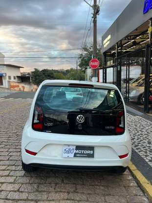 VOLKSWAGEN-UP-2019