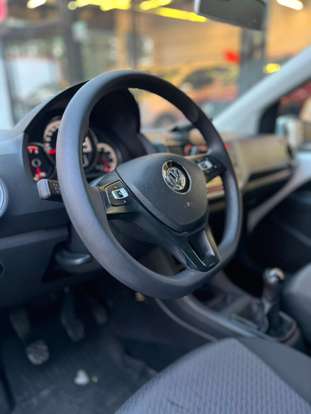 VOLKSWAGEN-UP-2019