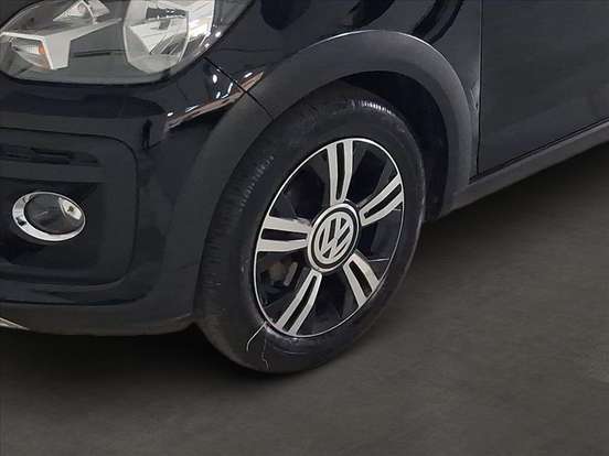 VOLKSWAGEN-UP-1.0 170 TSI TOTAL FLEX XTREME 4P MANUAL VOLKSWAGEN-UP-2019