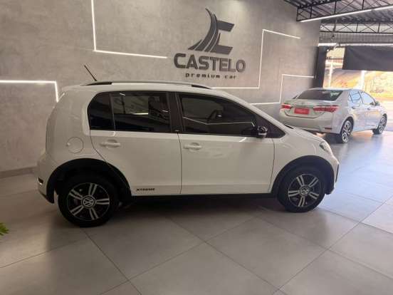 VOLKSWAGEN-UP-1.0 170 TSI TOTAL FLEX XTREME 4P MANUAL VOLKSWAGEN-UP-2019