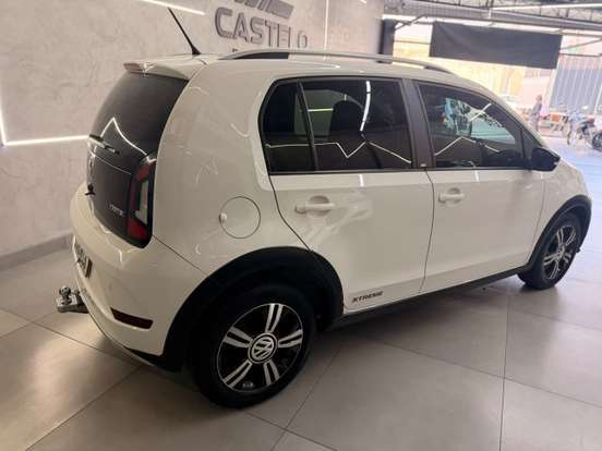 VOLKSWAGEN-UP-1.0 170 TSI TOTAL FLEX XTREME 4P MANUAL VOLKSWAGEN-UP-2019