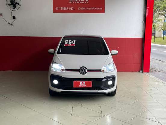 VOLKSWAGEN-UP-2018