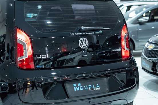 VOLKSWAGEN-UP-2014