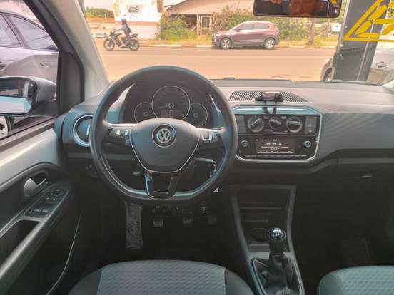 VOLKSWAGEN-UP-1.0 TSI MOVE UP 12V FLEX 4P MANUAL VOLKSWAGEN-UP-2017